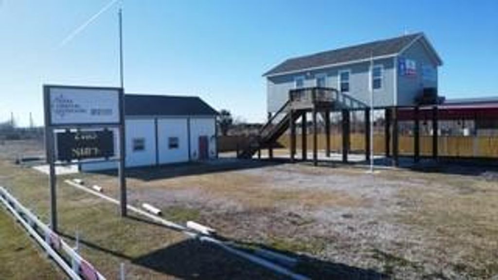 1013 Highway 87, Crystal Beach, TX 77650