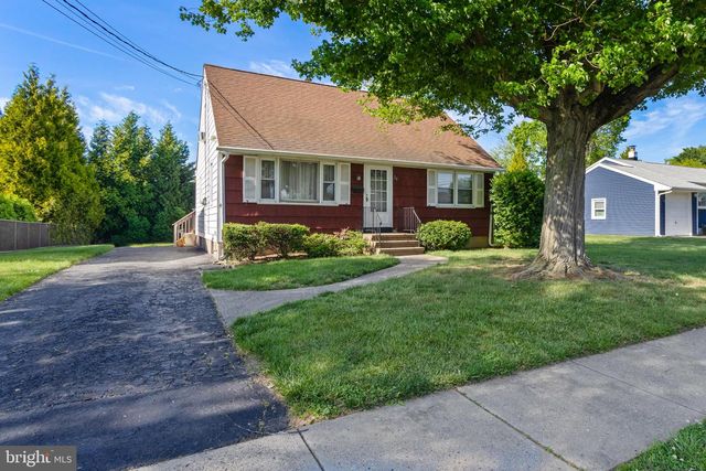 20 DOREEN RD, Hamilton, NJ 08690