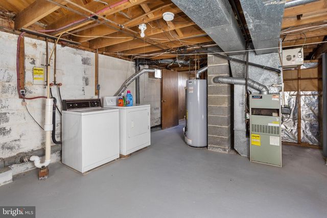 20 DOREEN RD, Hamilton, NJ 08690