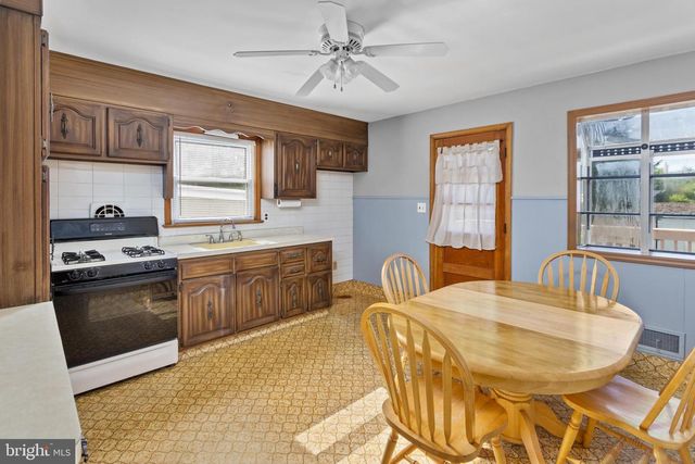 20 DOREEN RD, Hamilton, NJ 08690