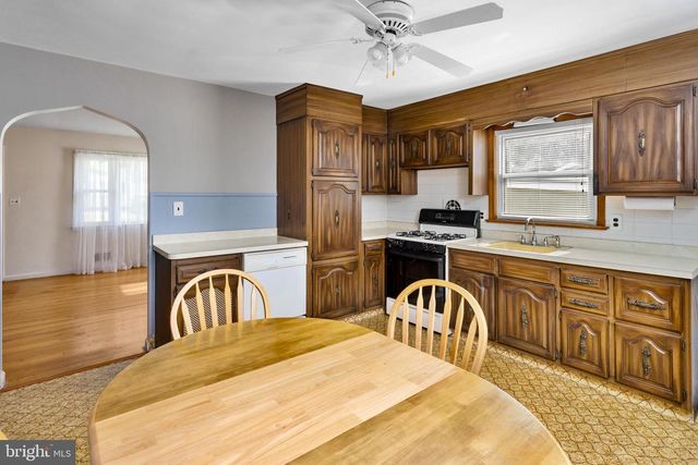 20 DOREEN RD, Hamilton, NJ 08690