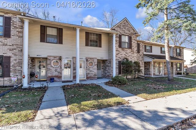 35839 Hunter Avenue, Westland, MI 48185