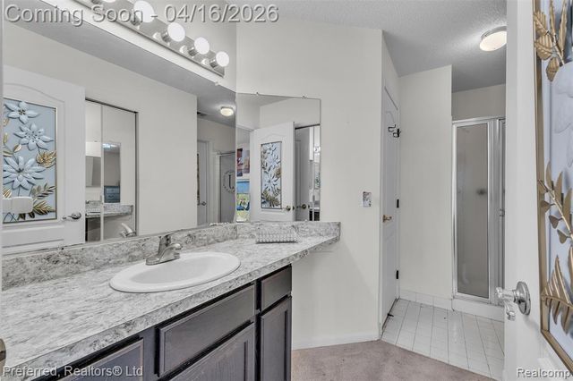 35839 Hunter Avenue, Westland, MI 48185