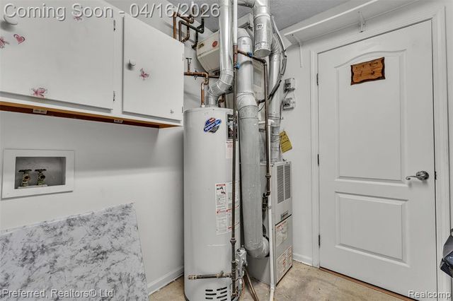 35839 Hunter Avenue, Westland, MI 48185