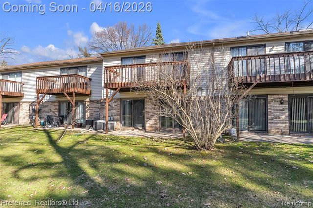35839 Hunter Avenue, Westland, MI 48185
