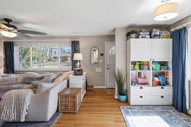 1181 Alnetta Drive, Anderson Twp, OH 45230