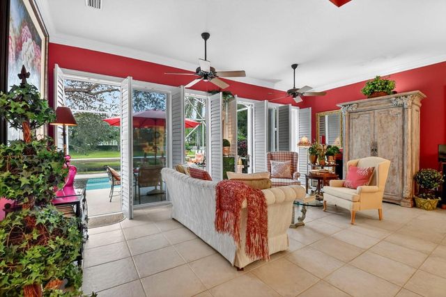 4979 Garden Drive, Delray Beach, FL 33445