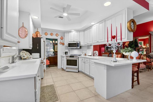 4979 Garden Drive, Delray Beach, FL 33445