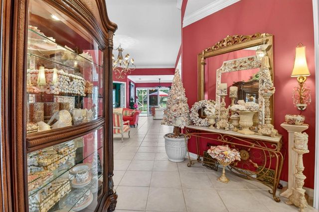 4979 Garden Drive, Delray Beach, FL 33445