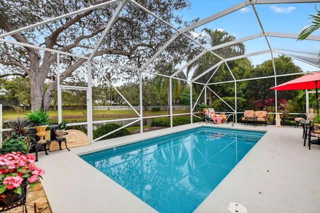 4979 Garden Drive, Delray Beach, FL 33445