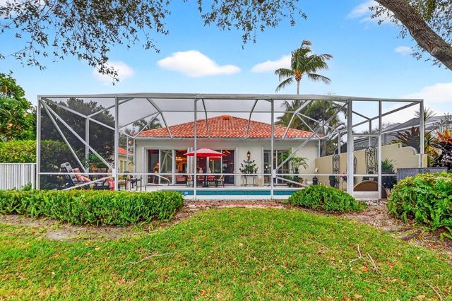 4979 Garden Drive, Delray Beach, FL 33445