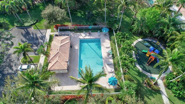 4979 Garden Drive, Delray Beach, FL 33445