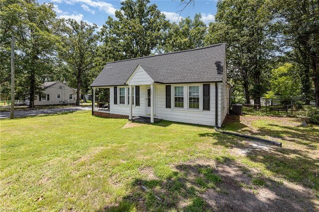 322 Aycock Street, Thomasville, NC 27360