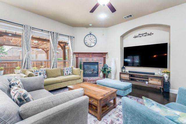 7219 Comal Drive, Irving, TX 75039