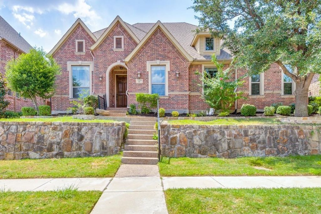 7219 Comal Drive, Irving, TX 75039