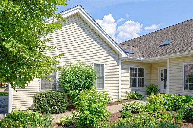 79 Orchard Meadows Drive 79, Shrewsbury, MA 01545