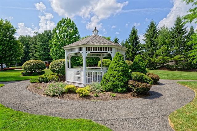 79 Orchard Meadows Drive 79, Shrewsbury, MA 01545