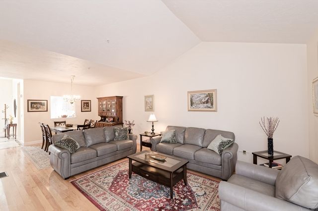 79 Orchard Meadows Drive 79, Shrewsbury, MA 01545