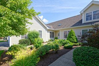 79 Orchard Meadows Drive 79, Shrewsbury, MA 01545