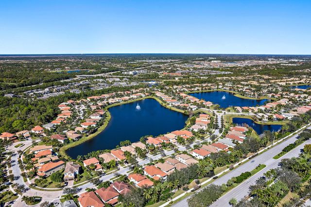 12140 AVILES Circle, Palm Beach Gardens, FL 33418