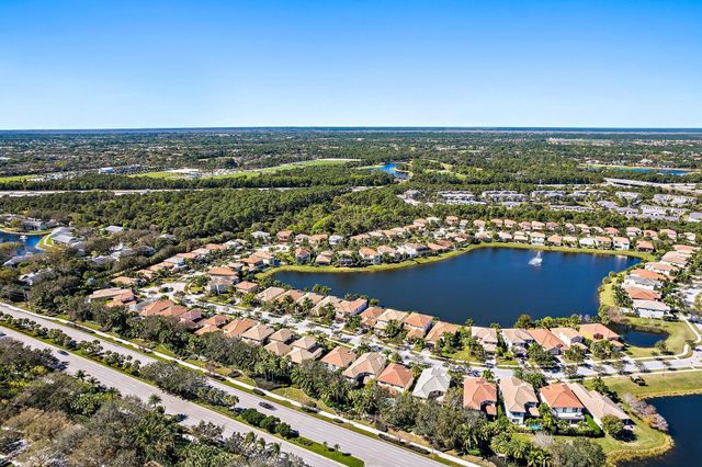 12140 AVILES Circle, Palm Beach Gardens, FL 33418