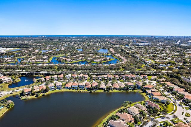 12140 AVILES Circle, Palm Beach Gardens, FL 33418