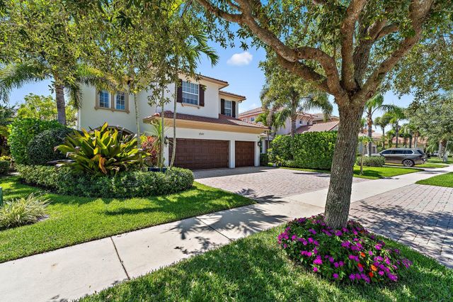 12140 AVILES Circle, Palm Beach Gardens, FL 33418