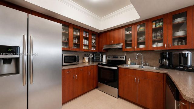14 Matador Lane 327, Davie, FL 33324