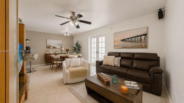 14 Matador Lane 327, Davie, FL 33324