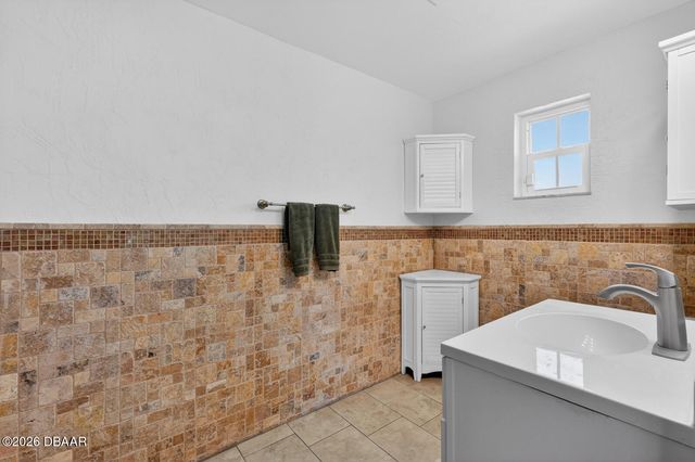 348 Brookline Avenue, Daytona Beach, FL 32118