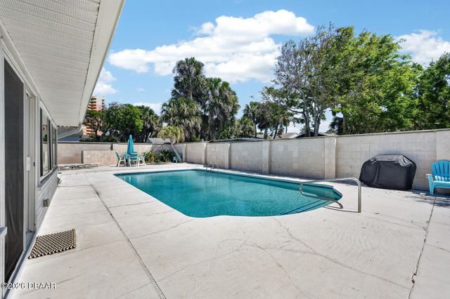 348 Brookline Avenue, Daytona Beach, FL 32118