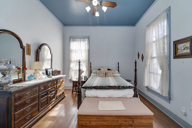 307 Vine St, S, Wartrace, TN 37183