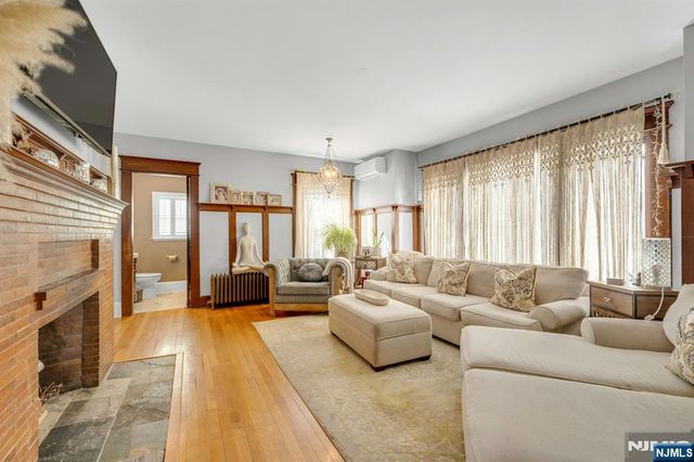 262 Claremont Avenue, Montclair, NJ 07042