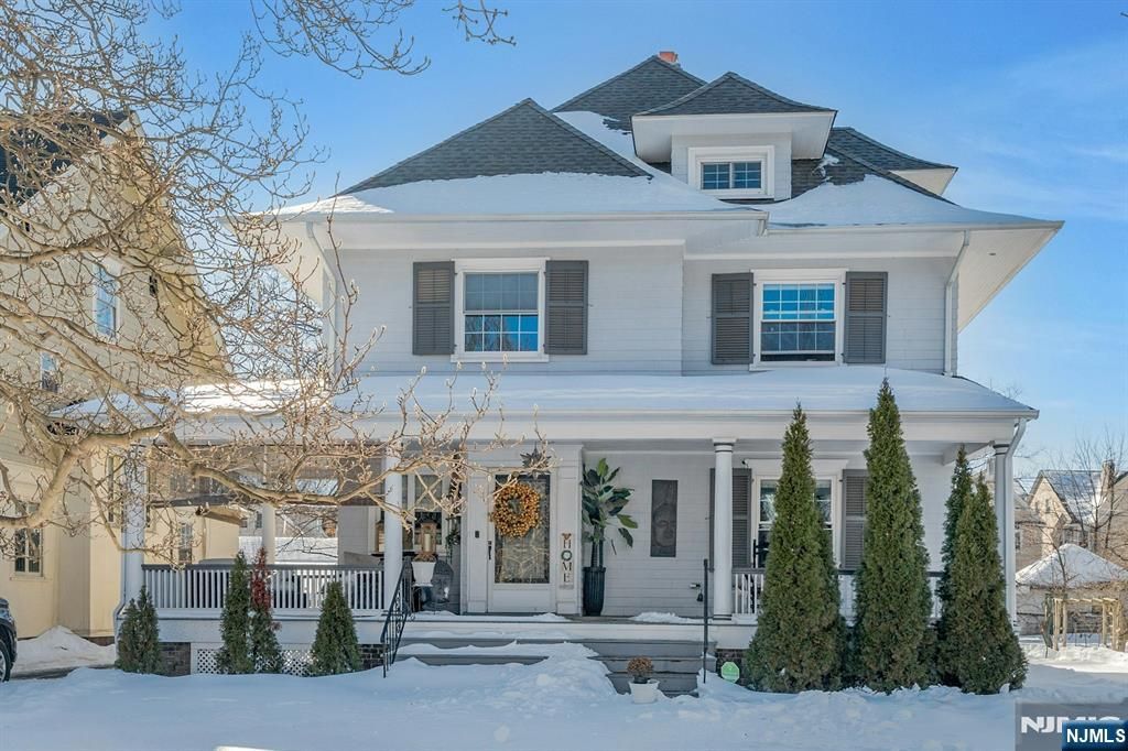 262 Claremont Avenue, Montclair, NJ 07042