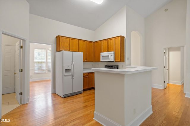 1004 Creek Haven Drive, Holly Springs, NC 27540