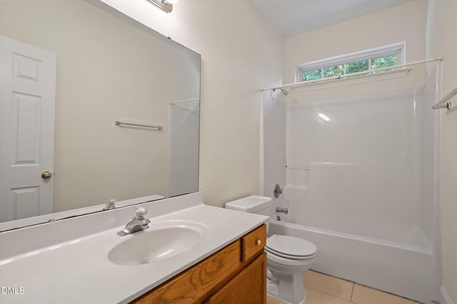 1004 Creek Haven Drive, Holly Springs, NC 27540