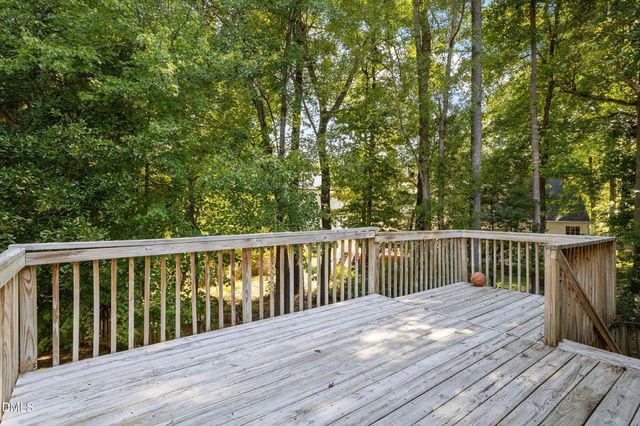 1004 Creek Haven Drive, Holly Springs, NC 27540