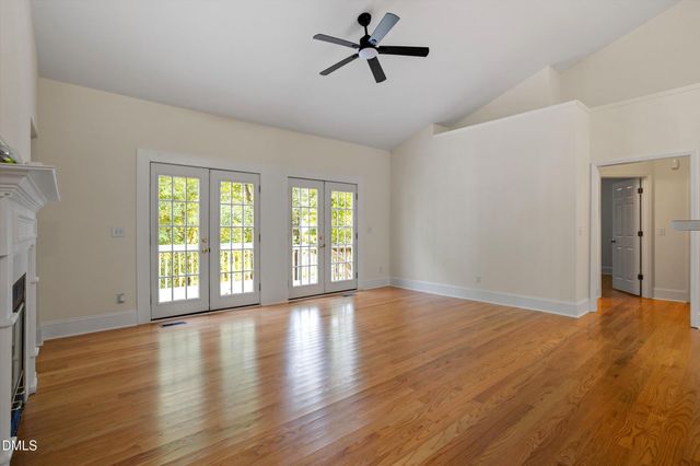 1004 Creek Haven Drive, Holly Springs, NC 27540