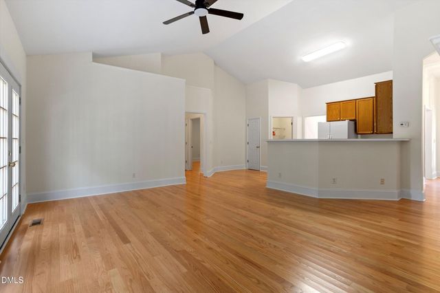 1004 Creek Haven Drive, Holly Springs, NC 27540