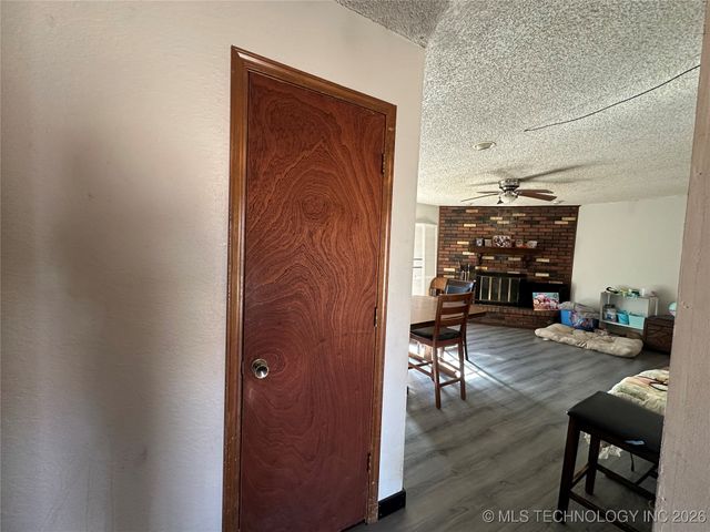 710 W Mary Lynn Drive, Sapulpa, OK 74066