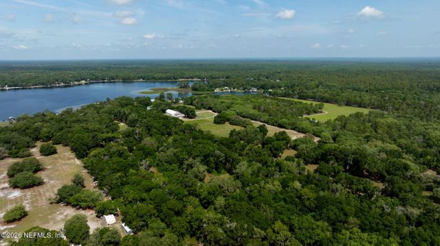 374 SISCO Road, Pomona Park, FL 32181