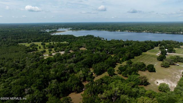 374 SISCO Road, Pomona Park, FL 32181