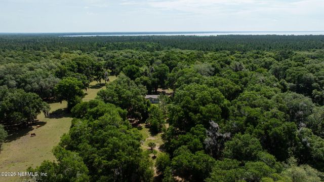 374 SISCO Road, Pomona Park, FL 32181