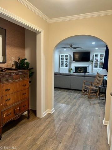 222 Westover Drive, Lexington, NC 27292