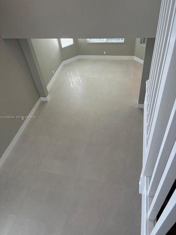 4207 W Whitewater Avenue 4207, Weston, FL 33332
