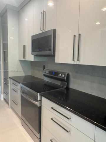 4207 W Whitewater Avenue 4207, Weston, FL 33332