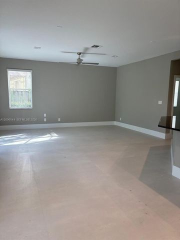 4207 W Whitewater Avenue 4207, Weston, FL 33332