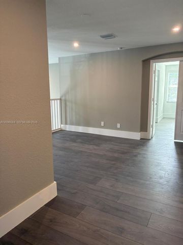 4207 W Whitewater Avenue 4207, Weston, FL 33332