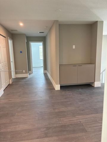 4207 W Whitewater Avenue 4207, Weston, FL 33332