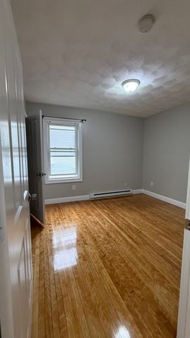 17 West Avenue 2, Salem, MA 01970